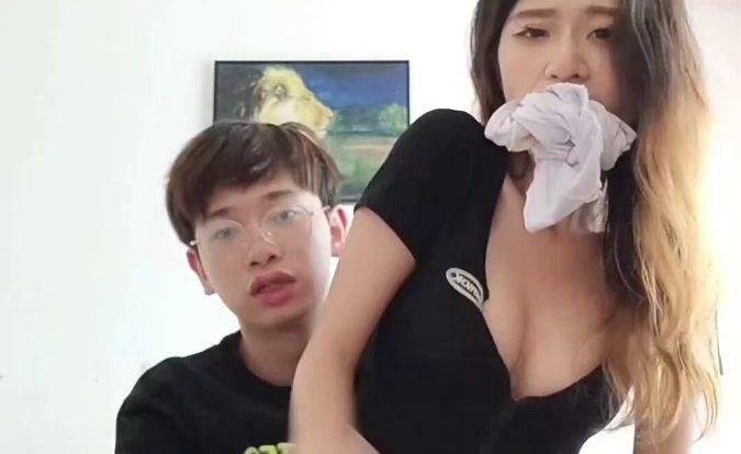 งานวัยรุ่นทางบ้าน ลองกล้องใหม่ ขย่มใส่ซะเลย