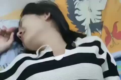 เพื่อนสาวเมาดีนัก โดนเพื่อนที่ไปด้วยพามาห้องจับเย็ดซะเลย